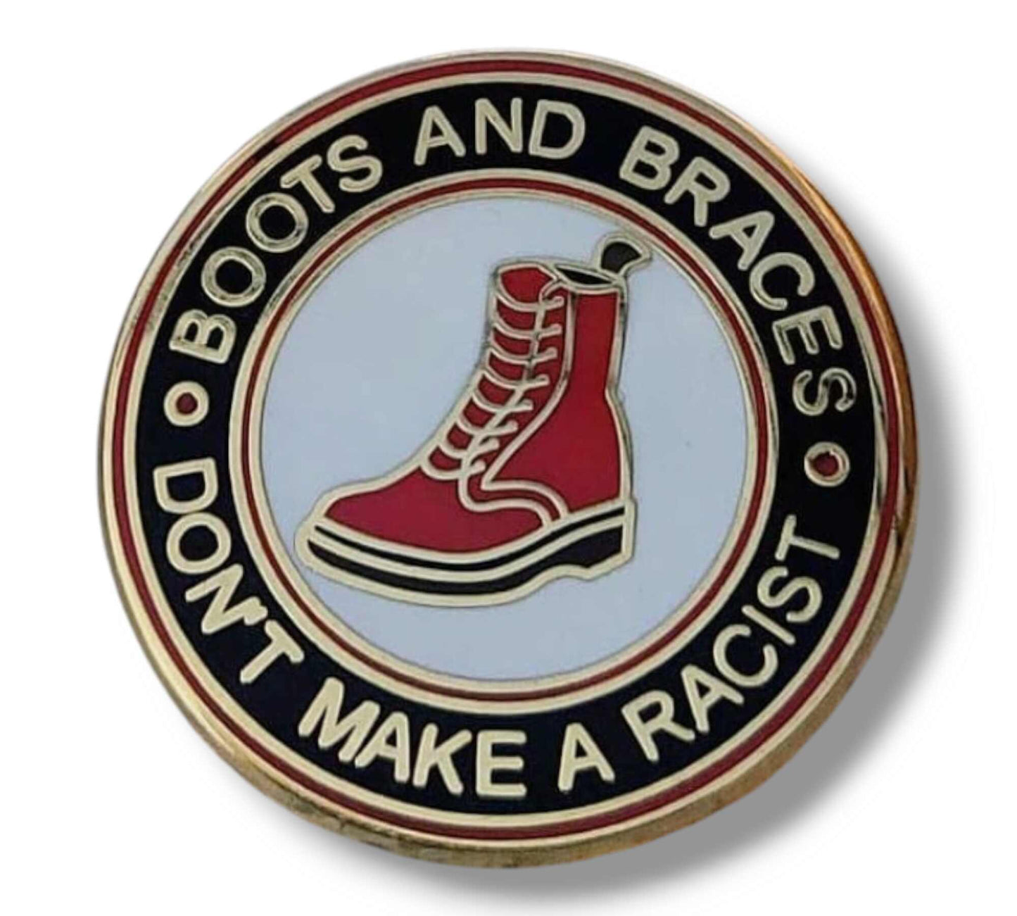Pin Metálico - Boots and Braces
